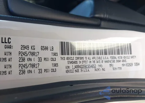 2011 Jeep Grand Cherokee Laredo from USA, damaged, VIN 1J4RR4GG5BC654852